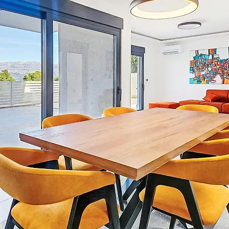 Aloa I By Interhome Villa Splitska