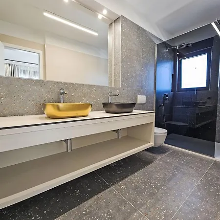 Aloa I By Interhome *