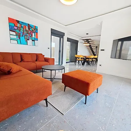 Aloa I By Interhome Splitska