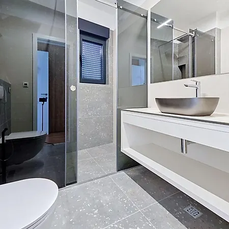 Aloa I By Interhome Splitska